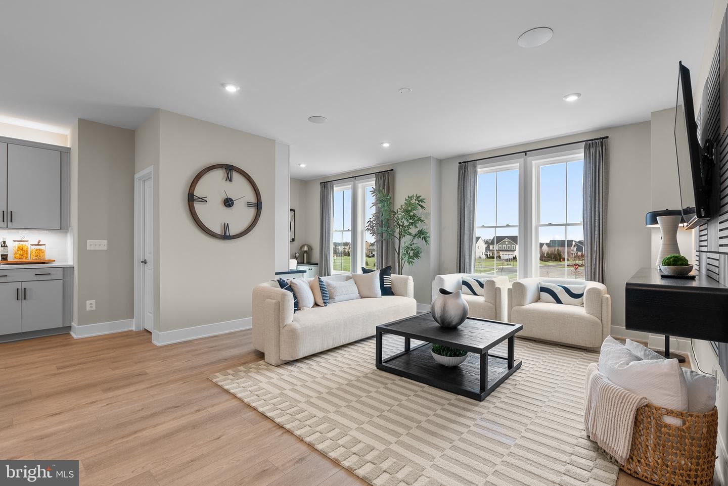 95 Harvard Dr TEAGAN 24-F2, Winchester