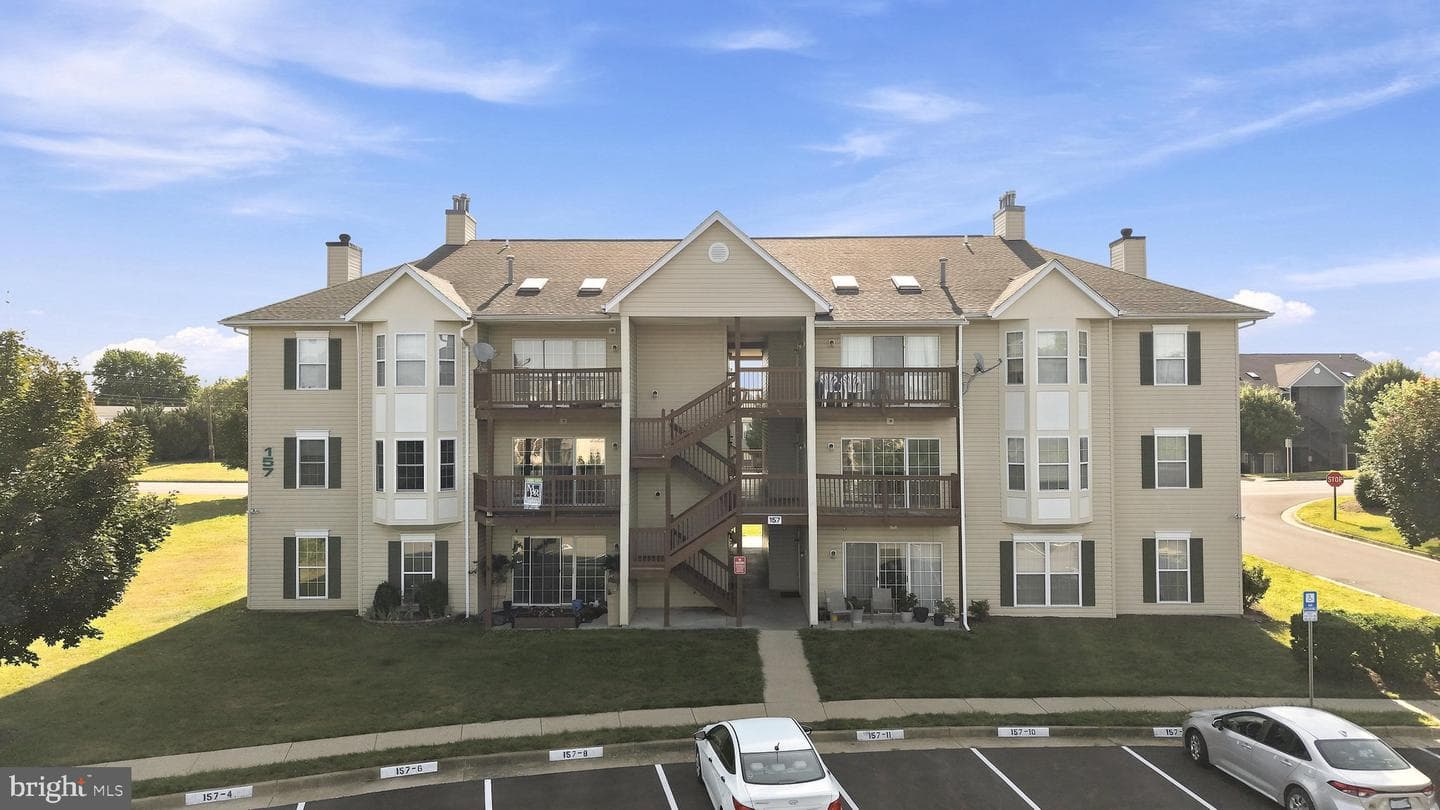 157 Brookland Terrace #6, Winchester