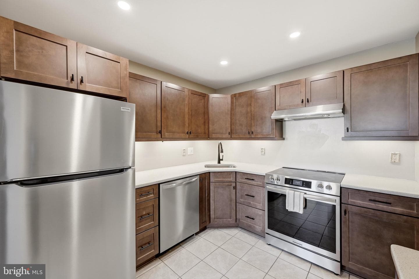 157 Brookland Terrace #6 photo 15