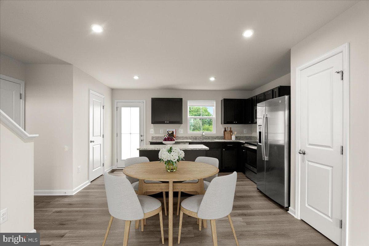 171 Birmingham Drive photo 3