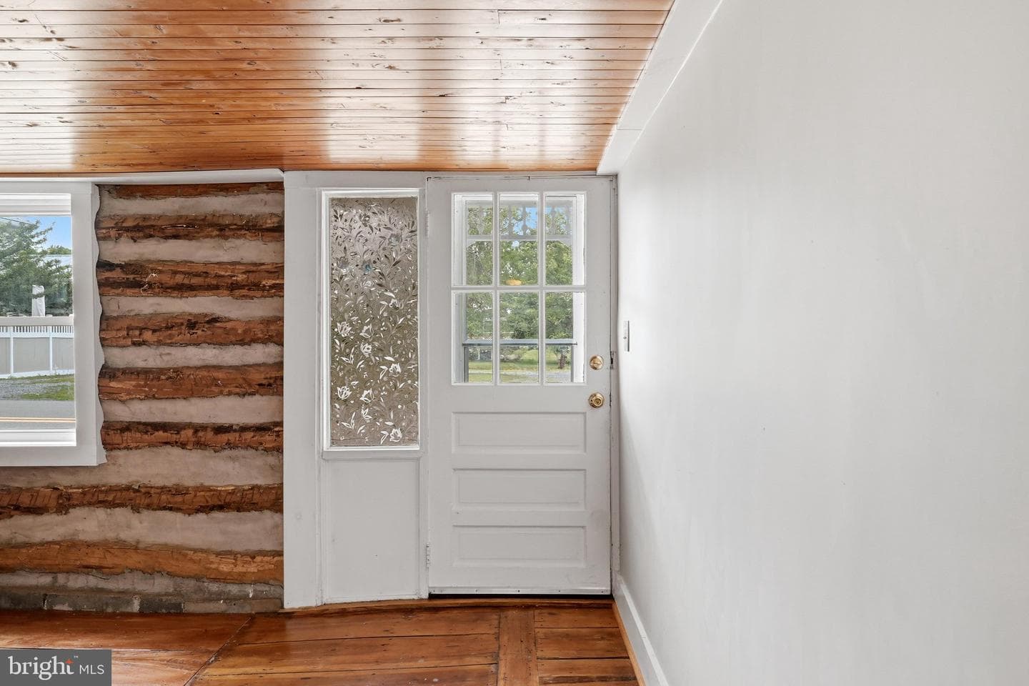 2042 Brucetown Road, Clear Brook