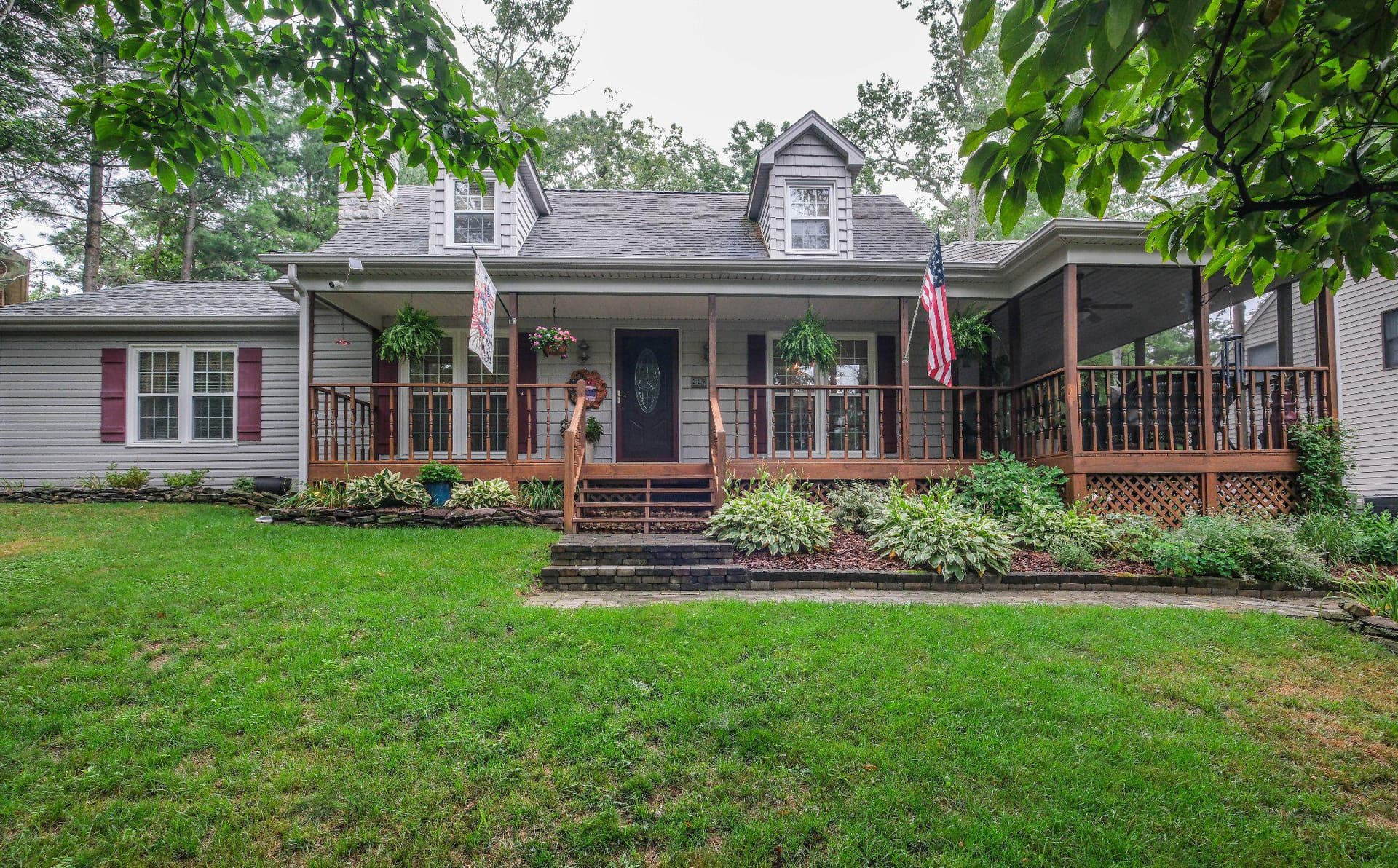 228 Fairway Circle, Cross Junction