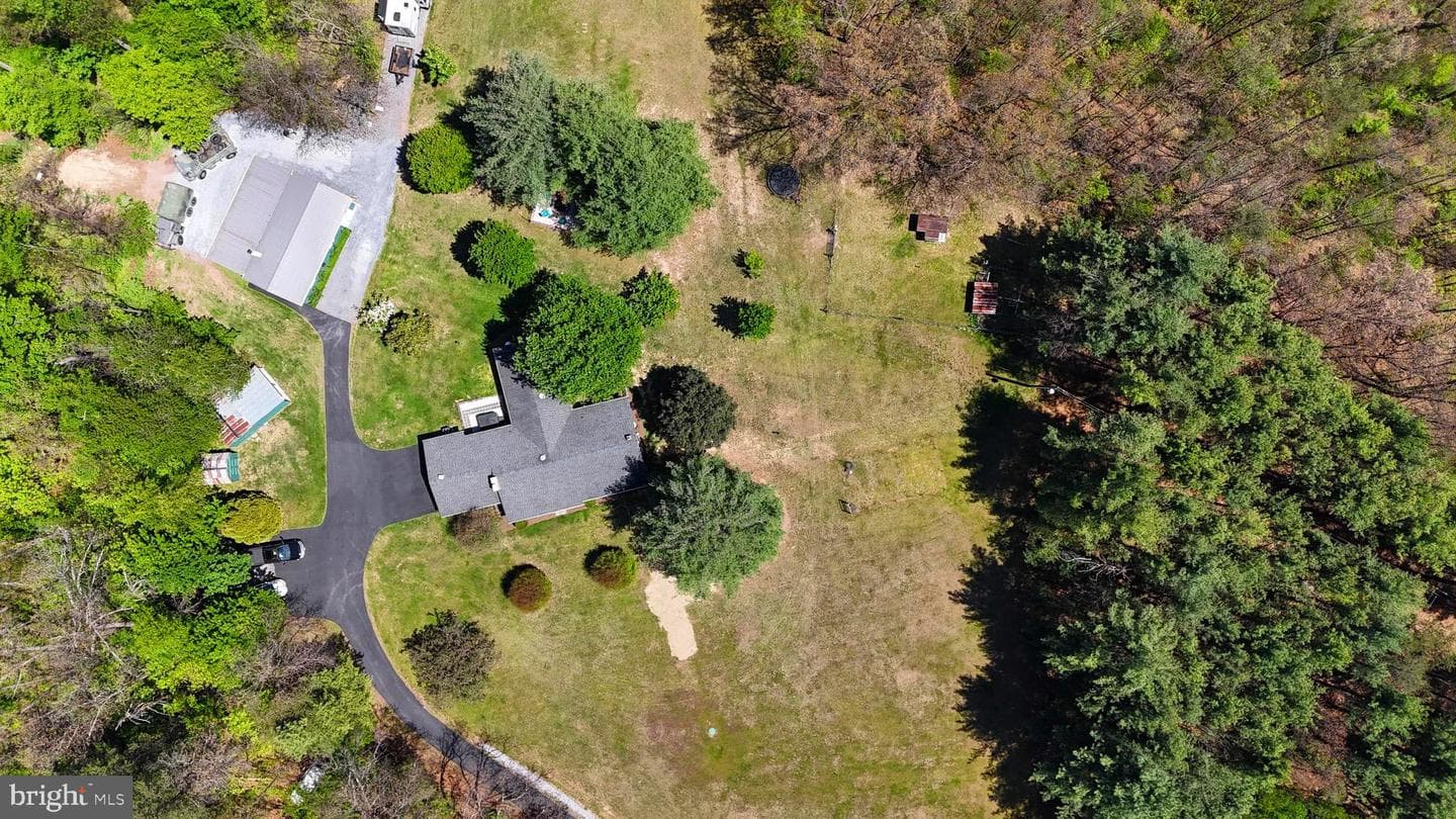 3764 Northwestern Pike photo 11