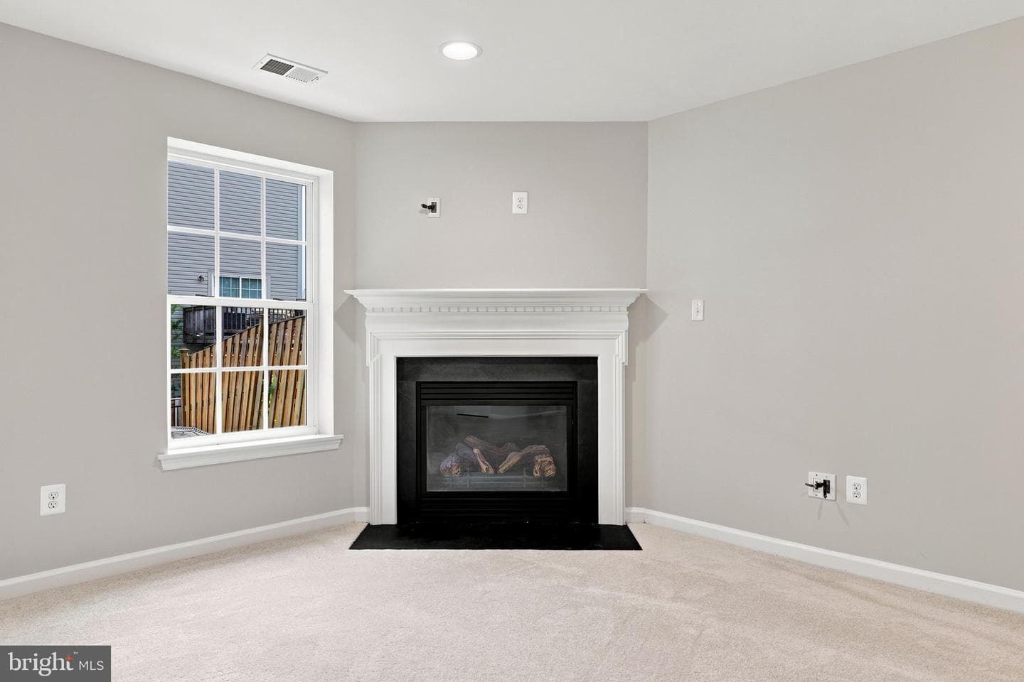 102 Argyle Court photo 42