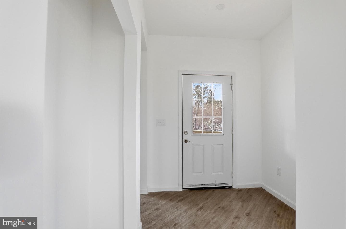 607 S Lakeview Drive photo 11