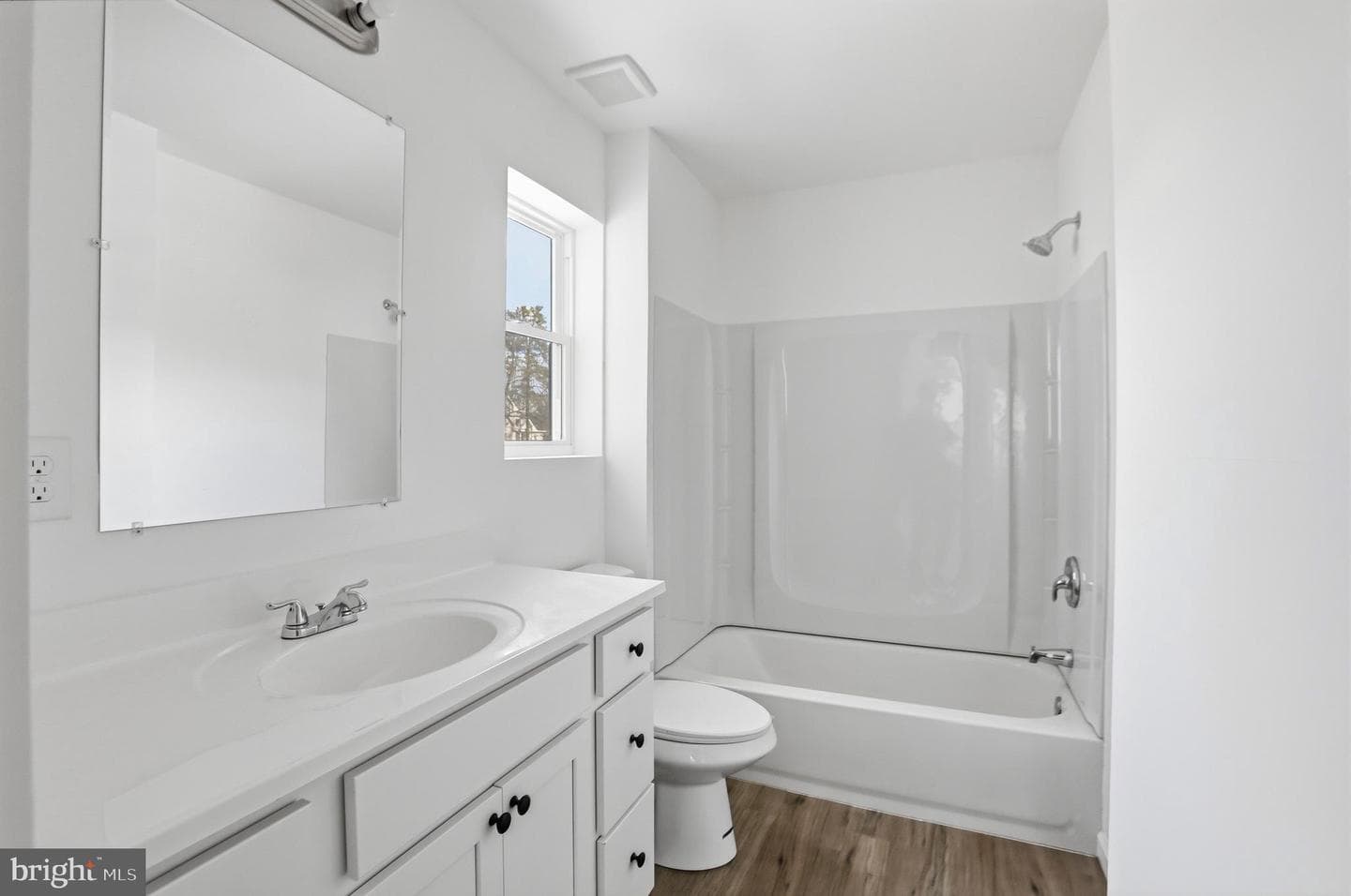 607 S Lakeview Drive photo 37