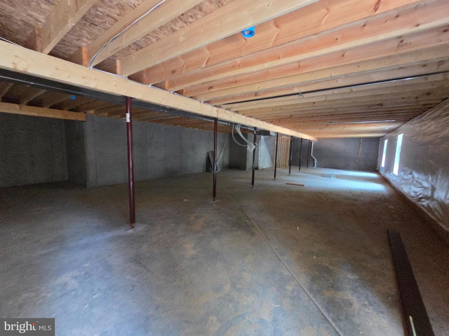 150 Four Seasons Drive E photo 12
