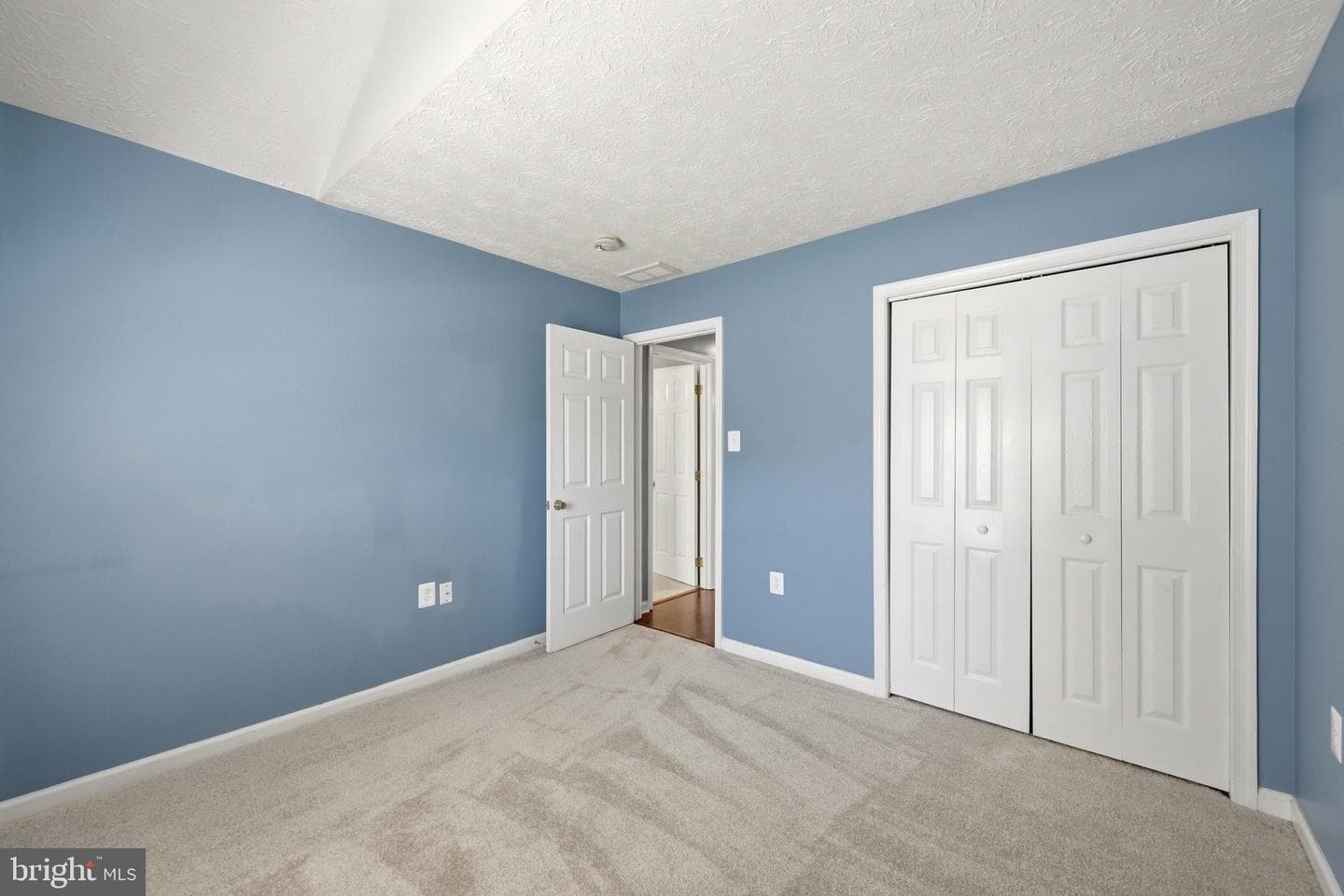 231 Bentley Avenue photo 41