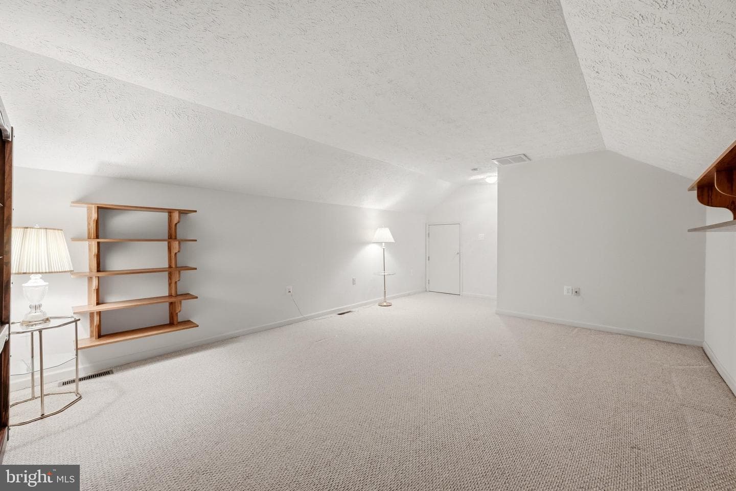 231 Bentley Avenue photo 46