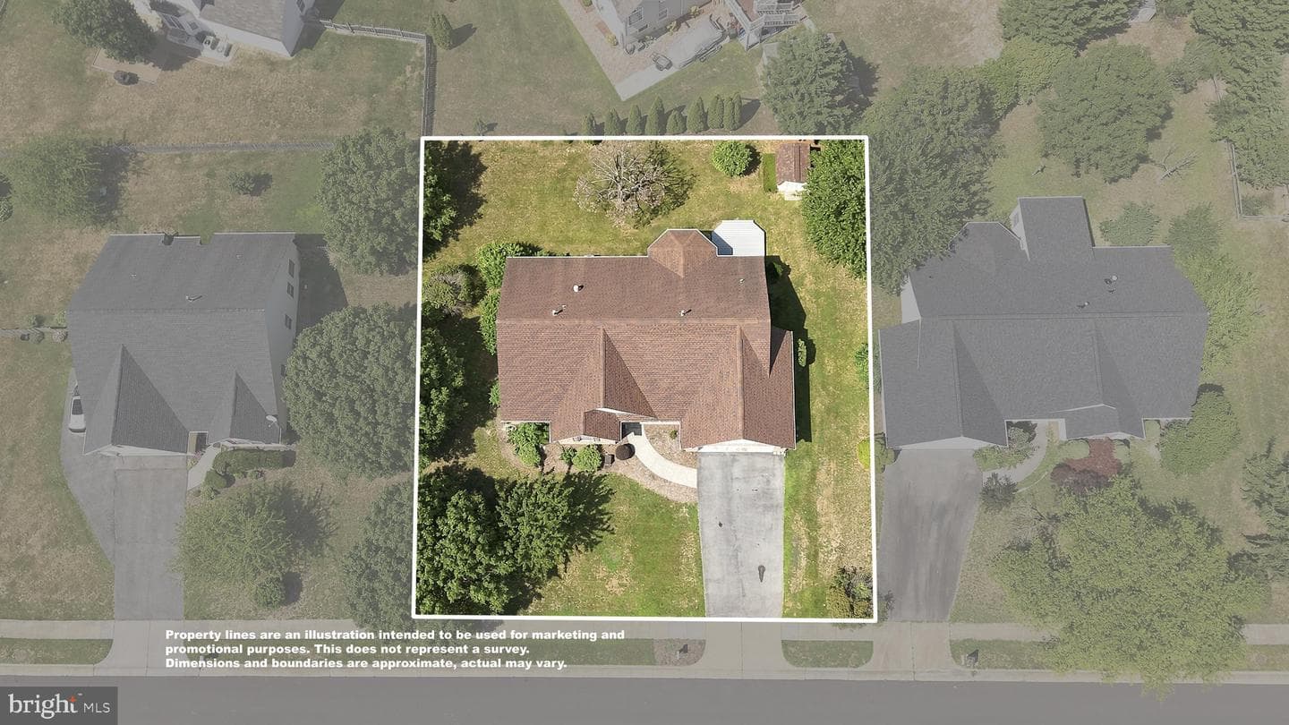 231 Bentley Avenue photo 68