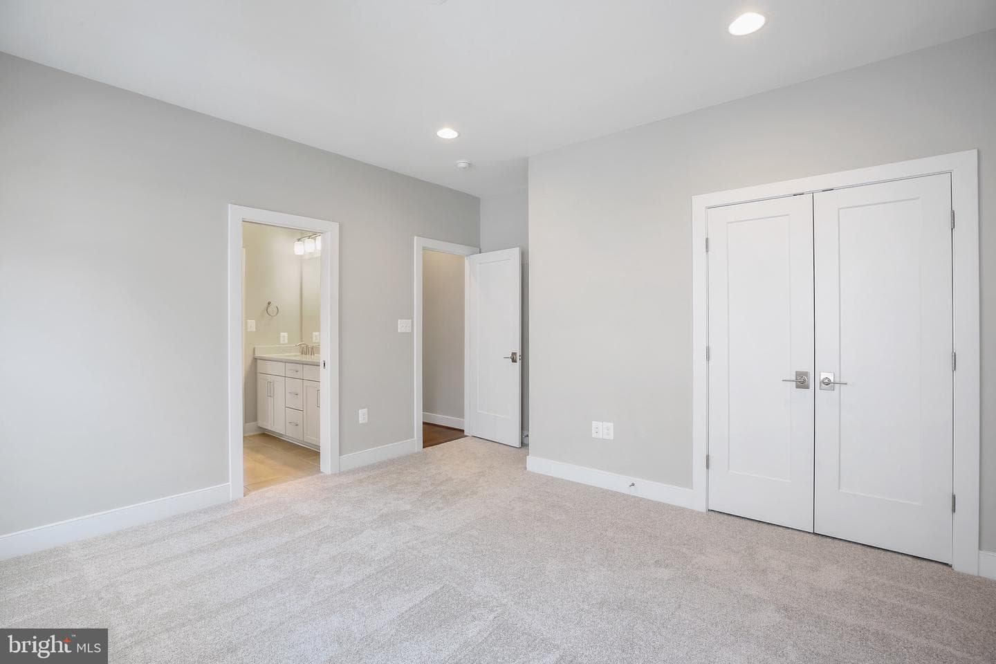 2423 Jackson Parkway photo 49