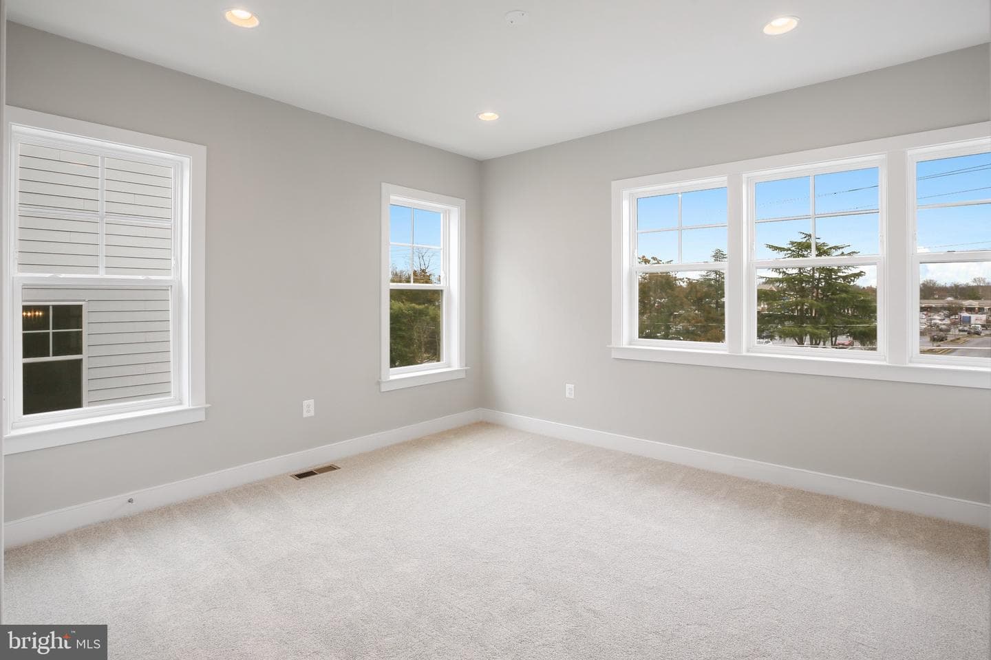2423 Jackson Parkway photo 53