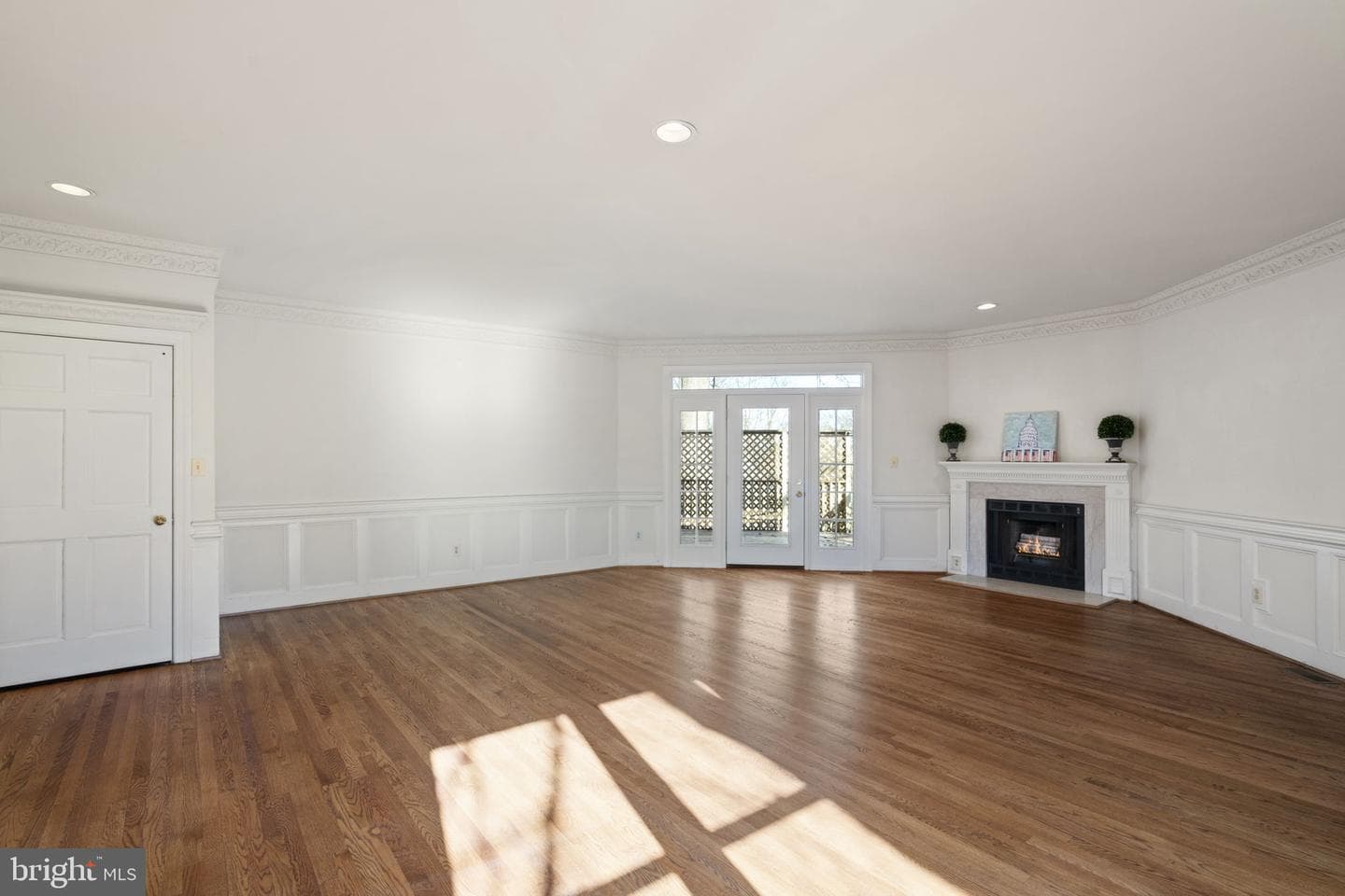 1537 Cedar Ave photo 15