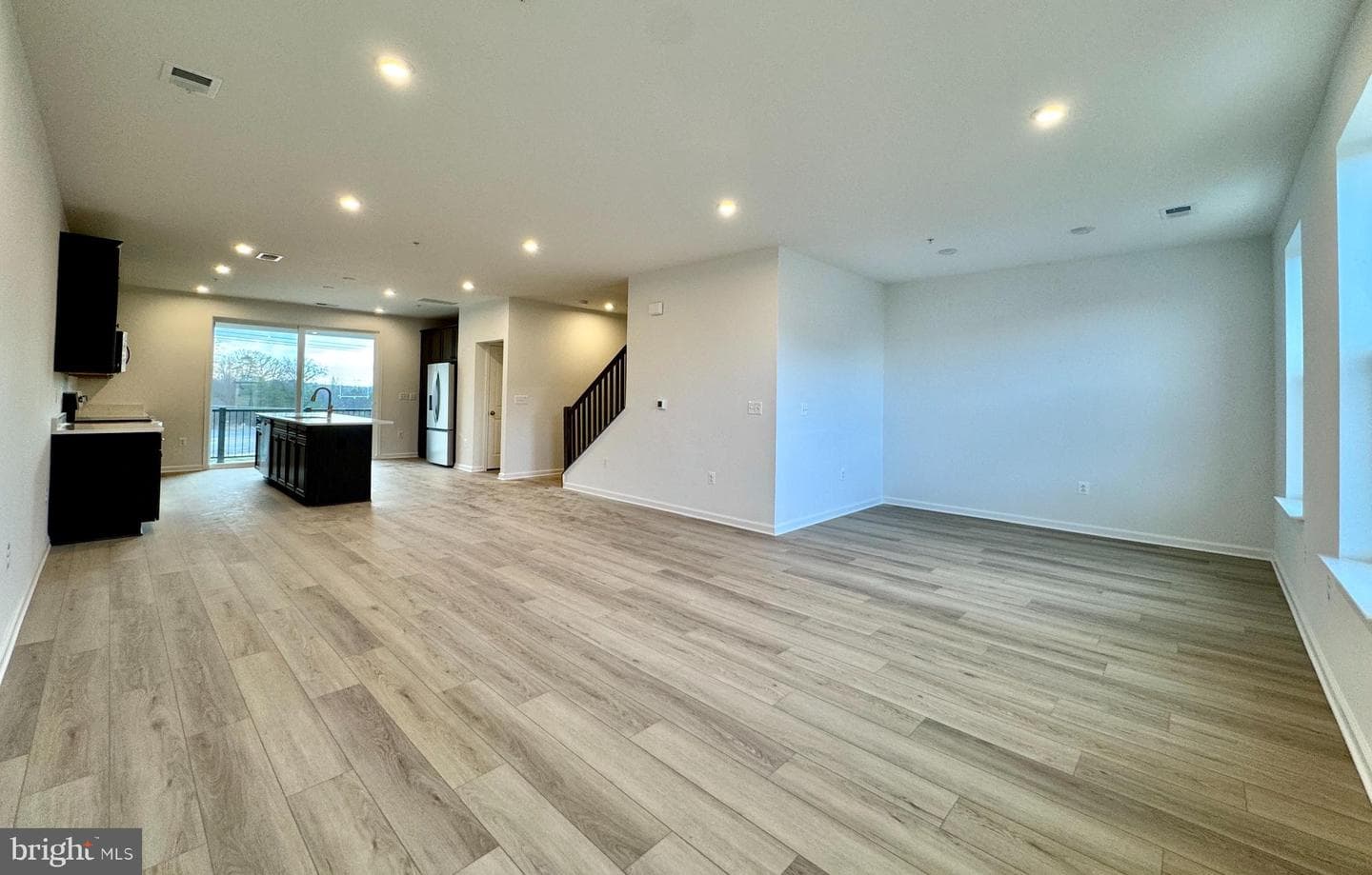 2607 River Birch Road photo 2