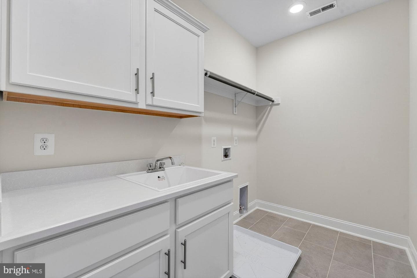 309 Park Street NE photo 48