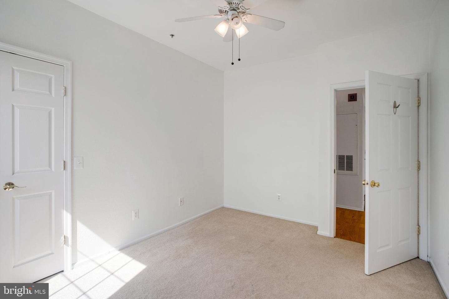 1530 Spring Gate Drive #9308 photo 20