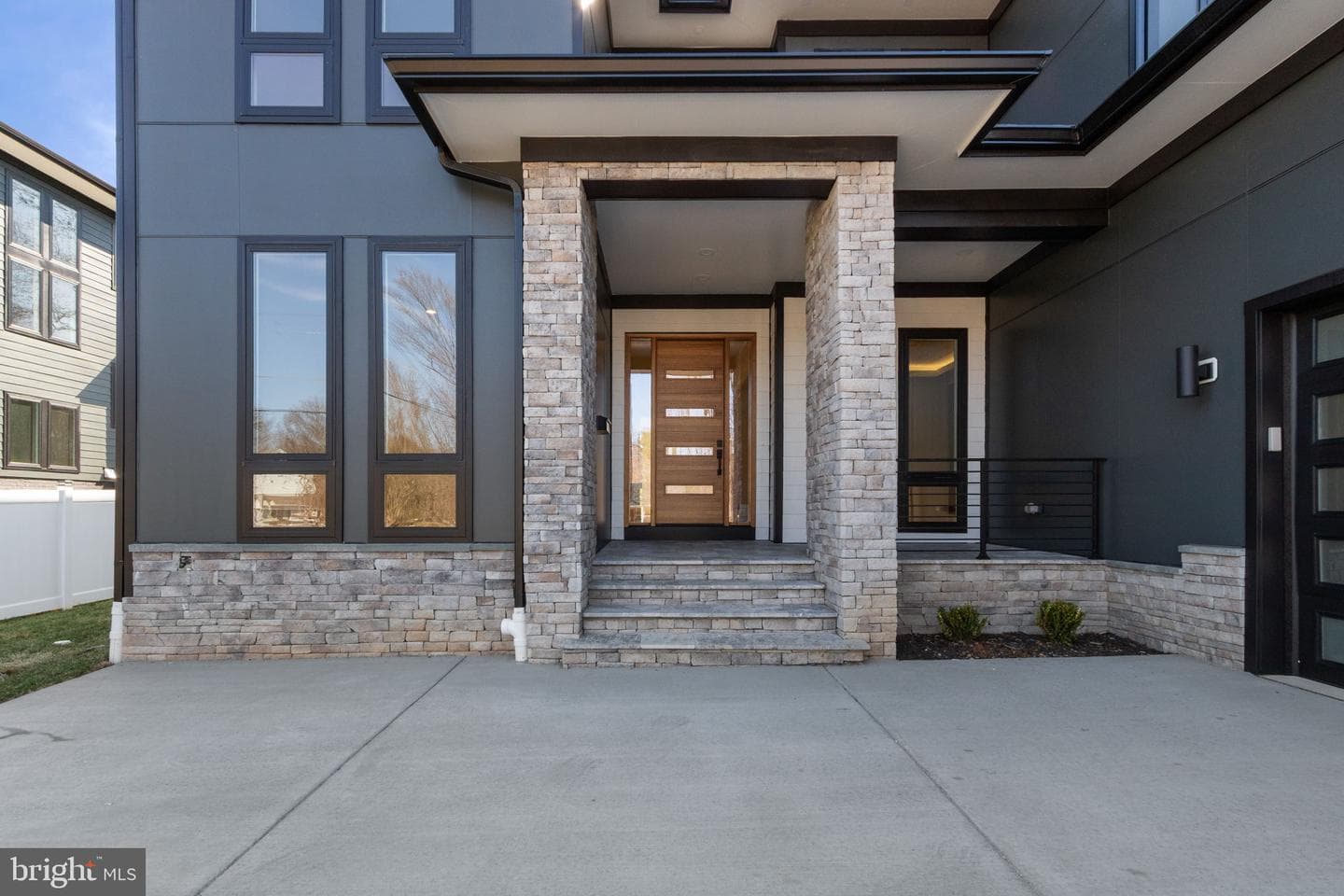 4017 Woodland Road photo 3