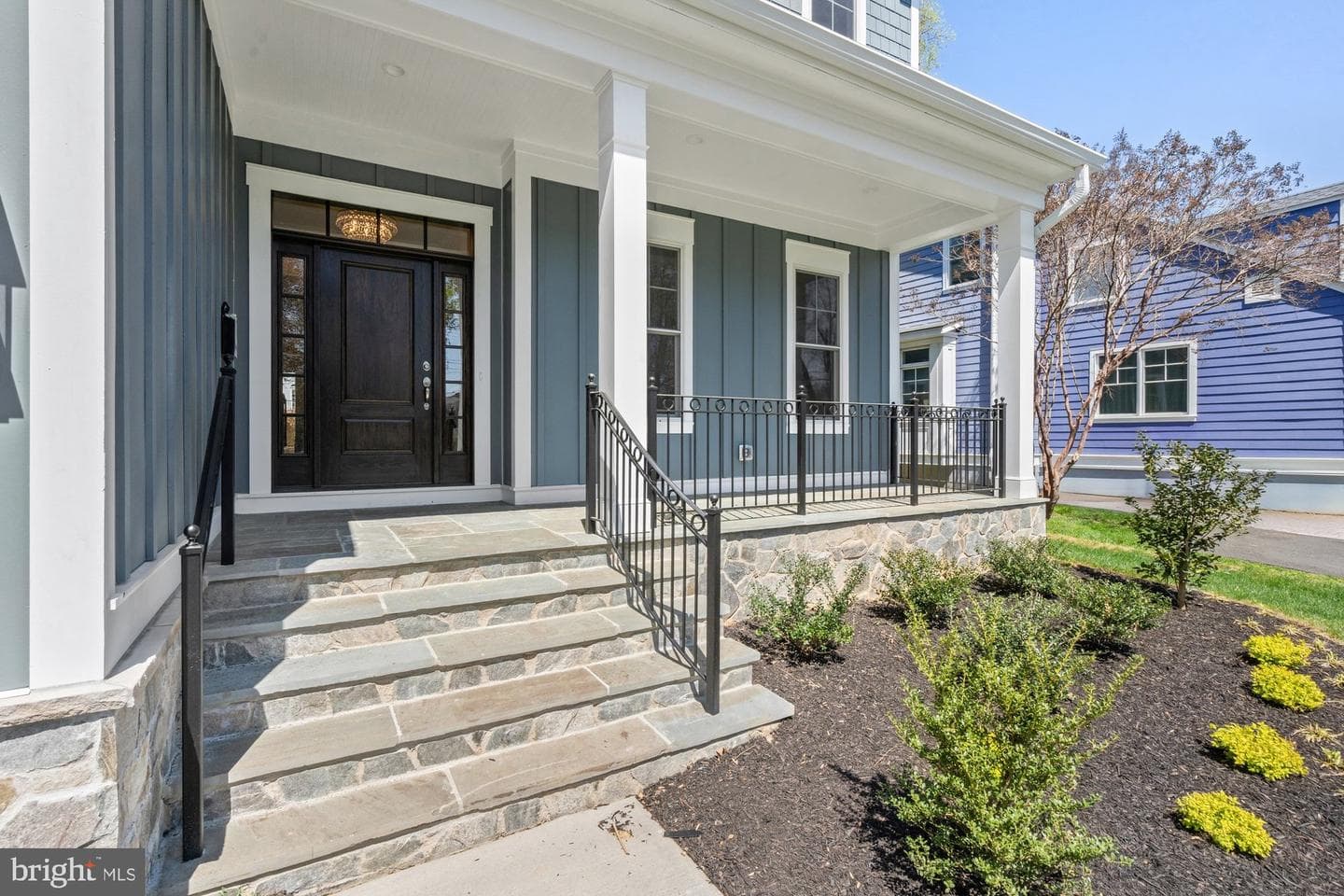 2221 Orchid Drive photo 4