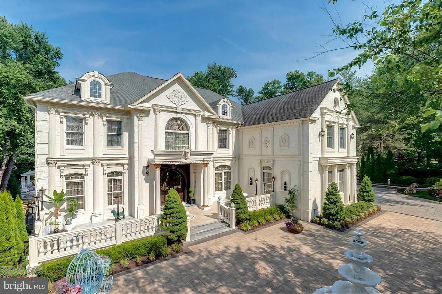 423 Seneca Road, Great Falls