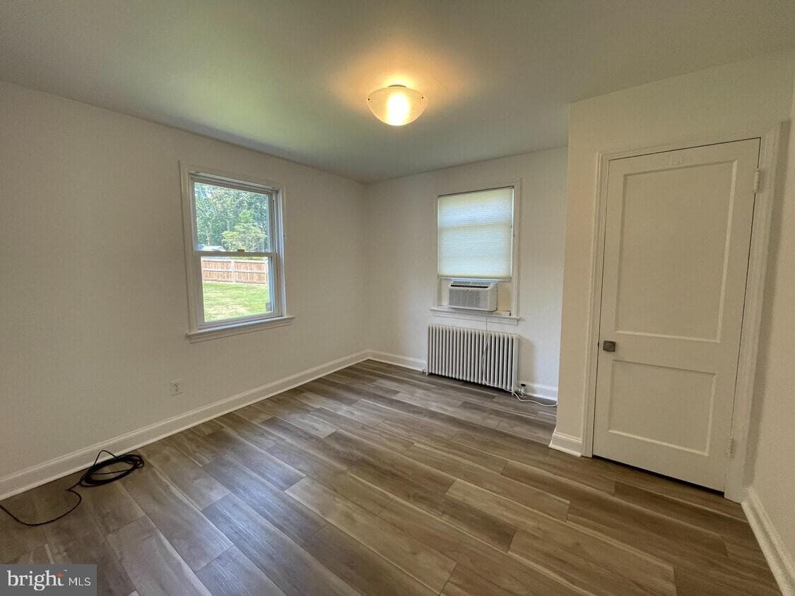650 Walker Road photo 13