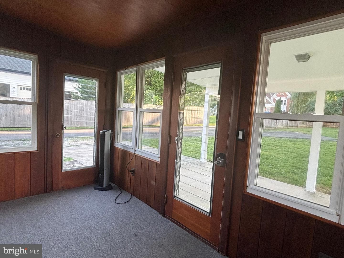 650 Walker Road photo 32