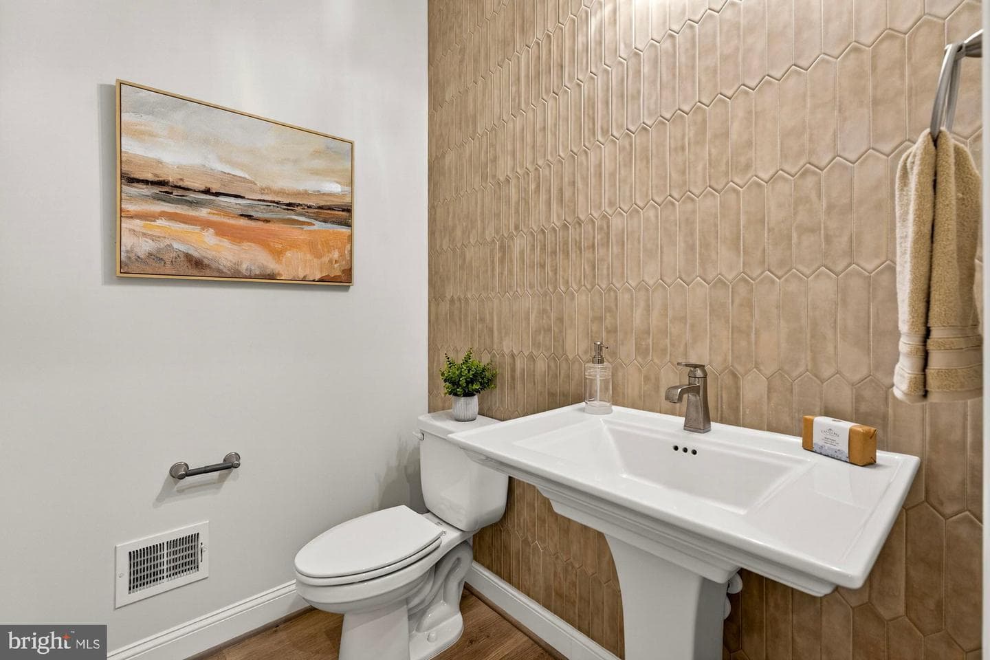 1711 Drewlaine Drive photo 37