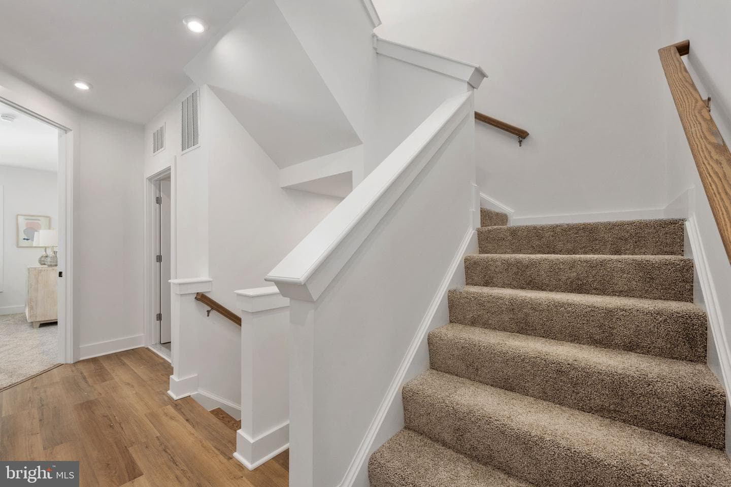 9424 Dandelion Drive photo 23