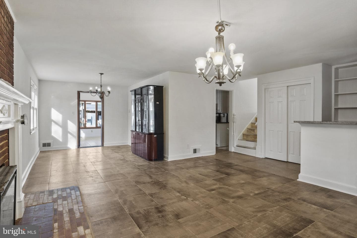 4514 Rynex Drive, Alexandria
