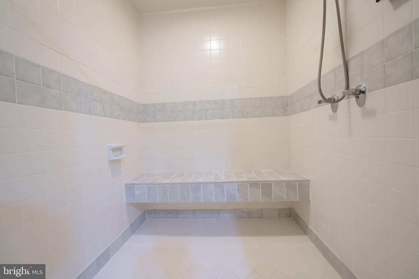 1410 Cedar Avenue photo 21