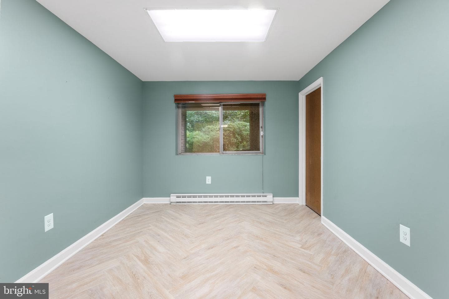 1560 Forest Villa Lane photo 47