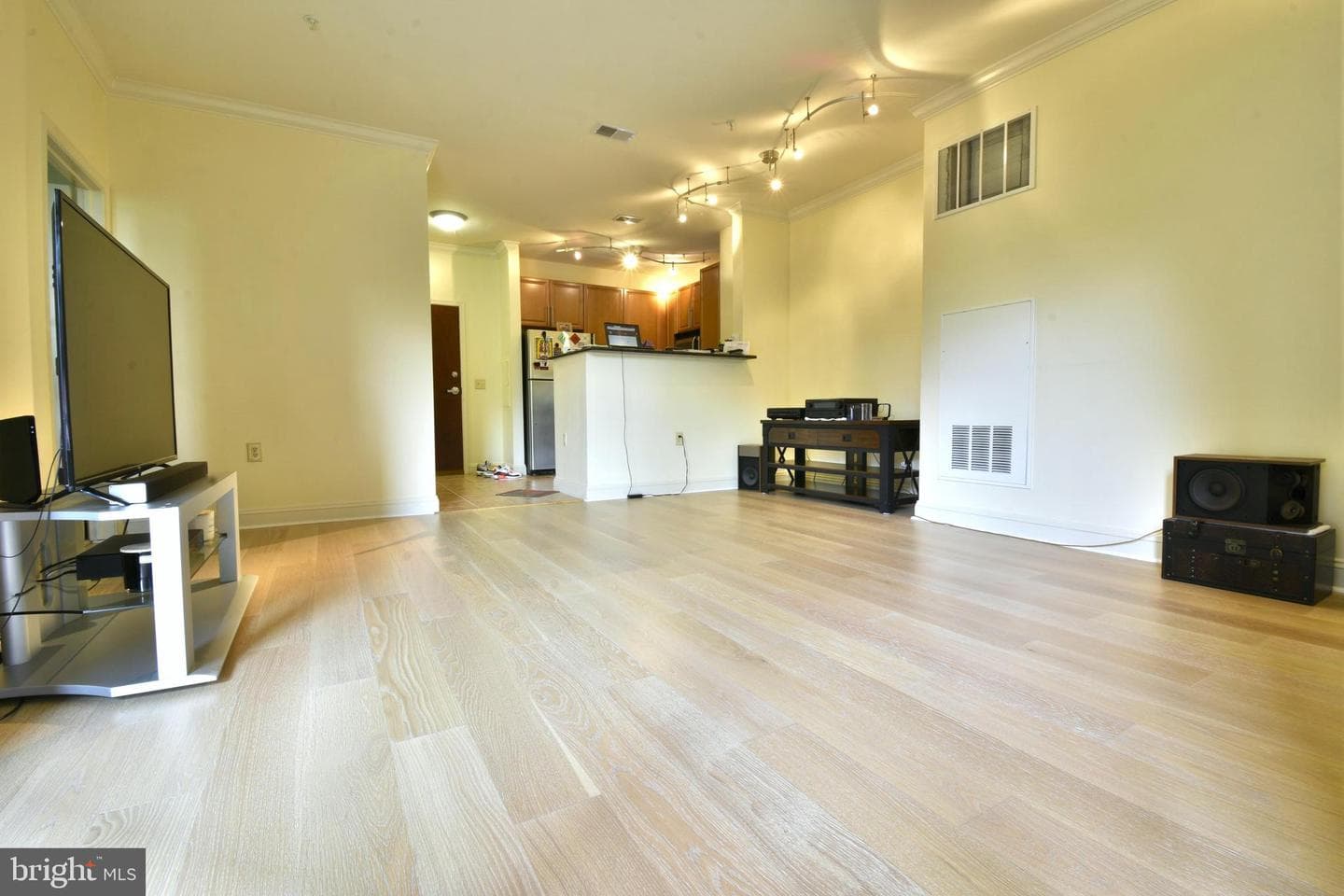 11770 Sunrise Valley Drive #120 photo 14
