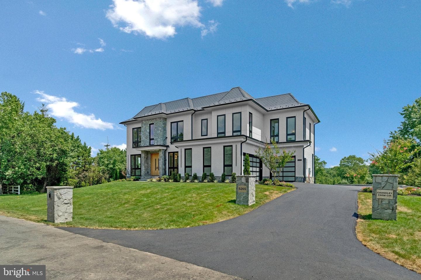 5265 Chandley Farm Circle photo 3