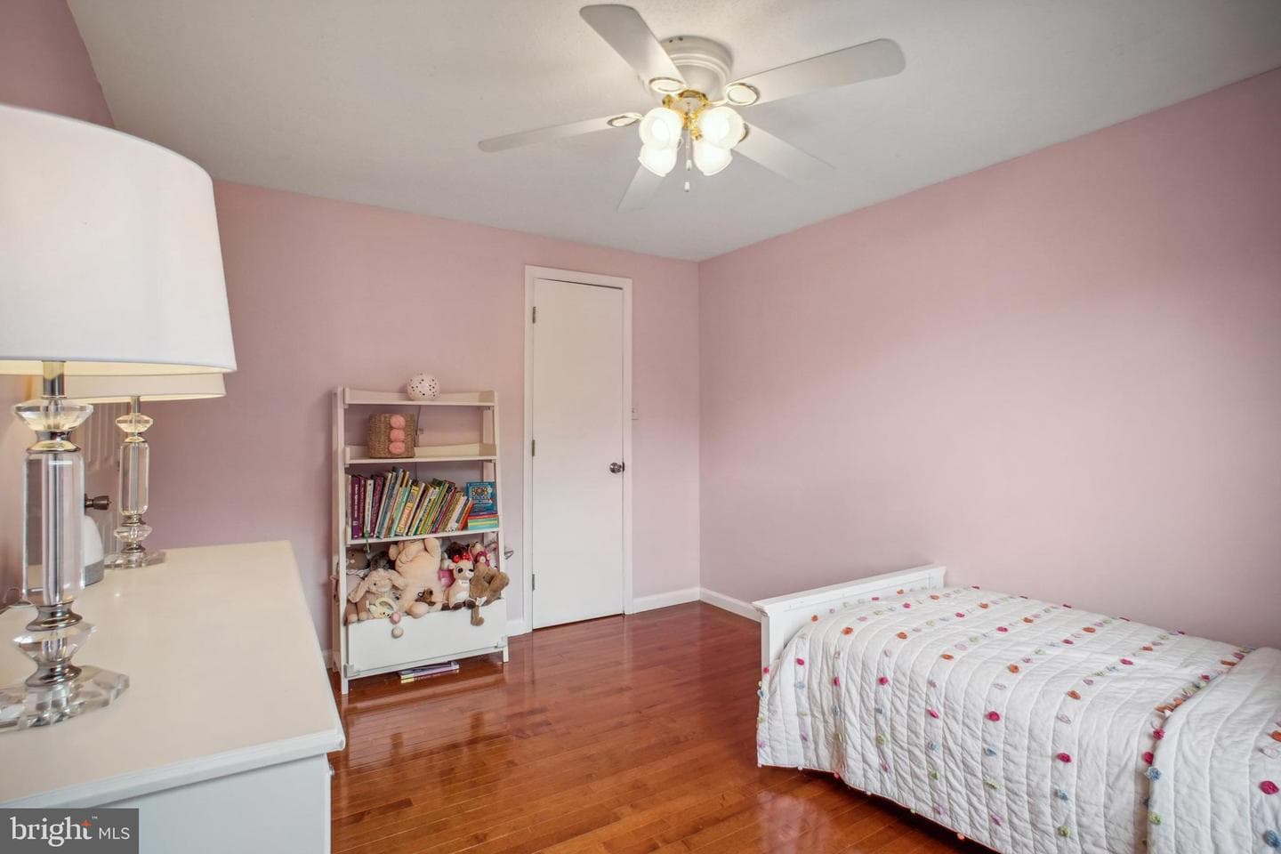 7923 Fitzroy Street photo 27