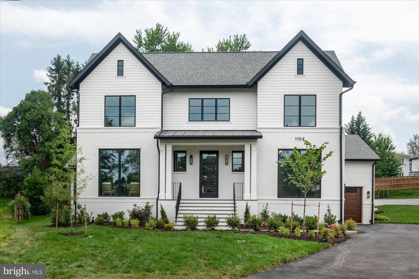1104 Sharon Court, Mclean