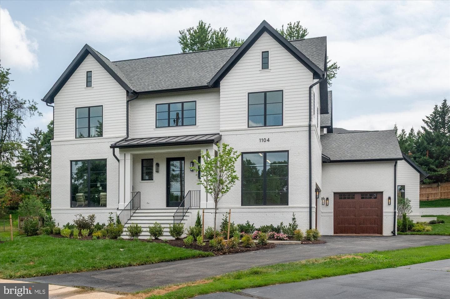 1104 Sharon Court, Mclean