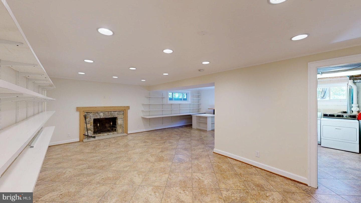 8352 Orange Court photo 24