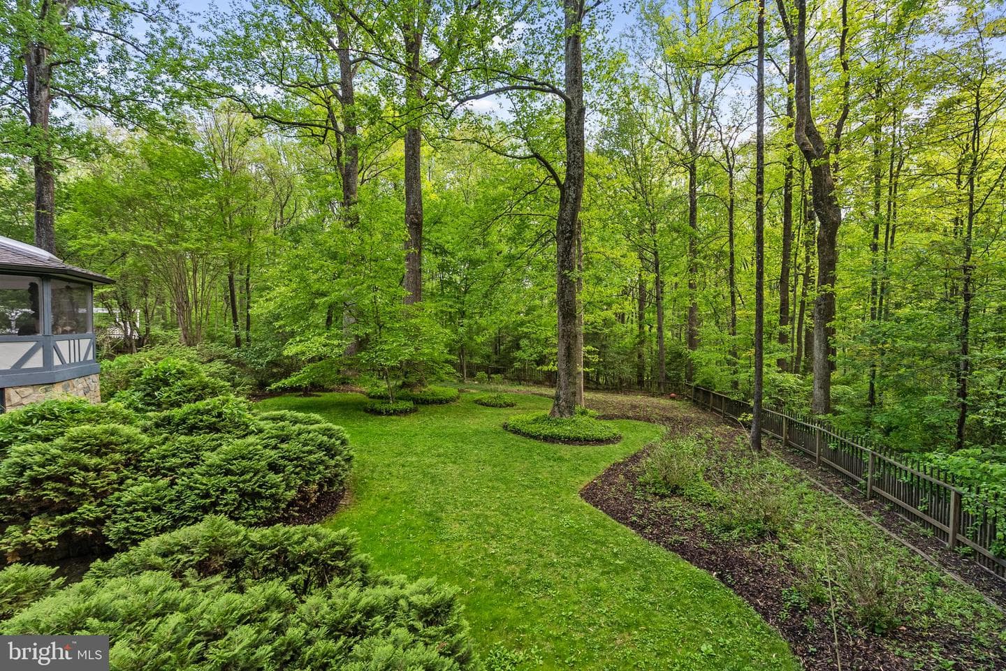 10205 Cedar Pond Drive photo 24