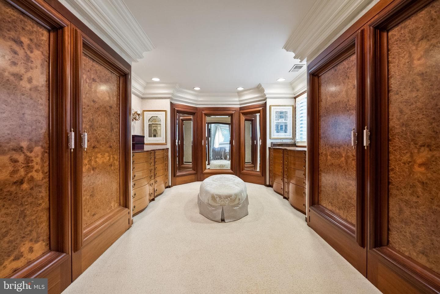 10205 Cedar Pond Drive photo 9