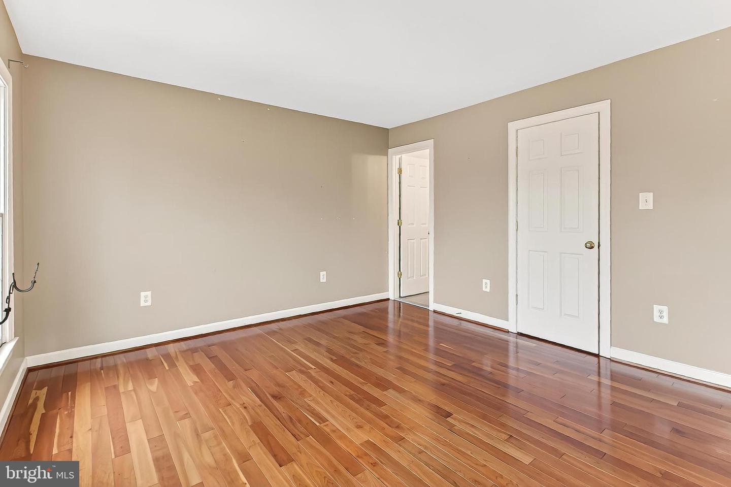 6209 Waterlily Court photo 46