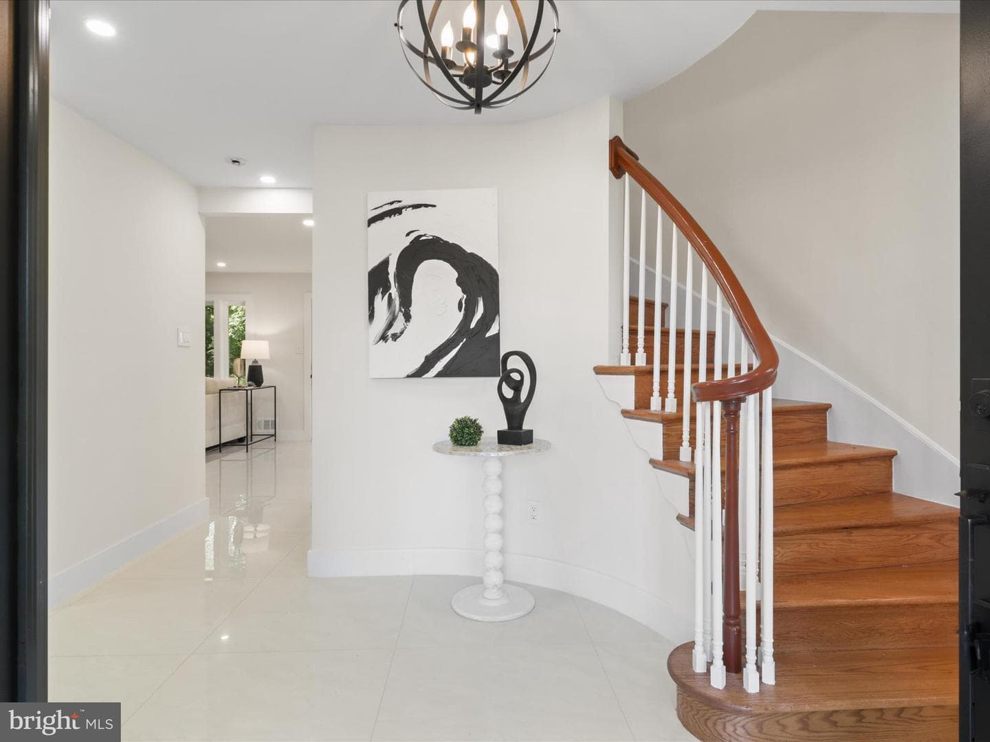 8355 Alvord Street photo 22