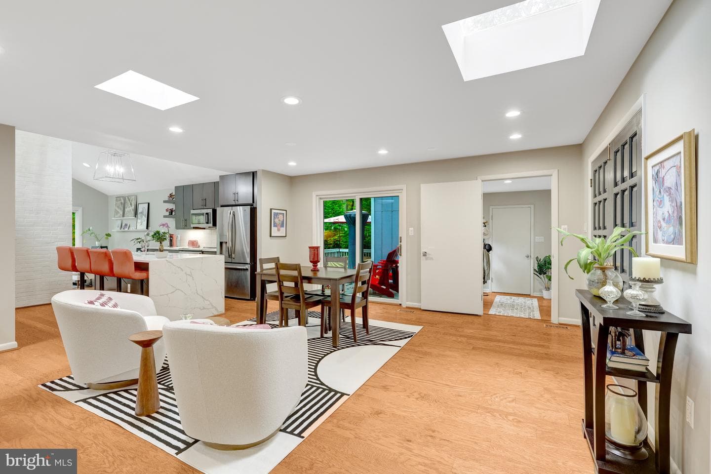 526 Springvale Road photo 7