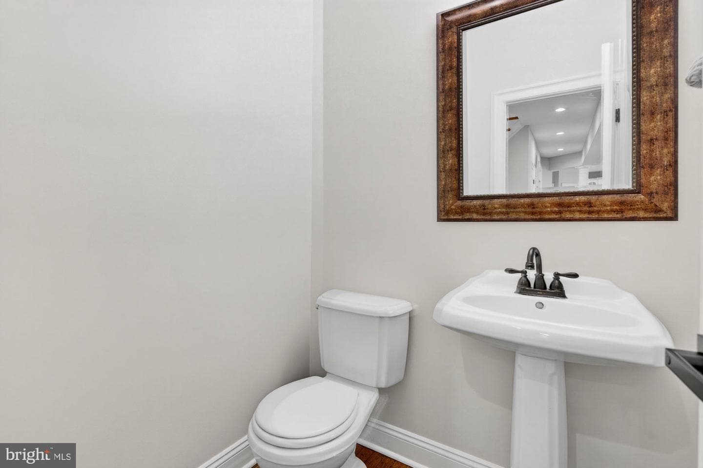 2503 Easie Street photo 25