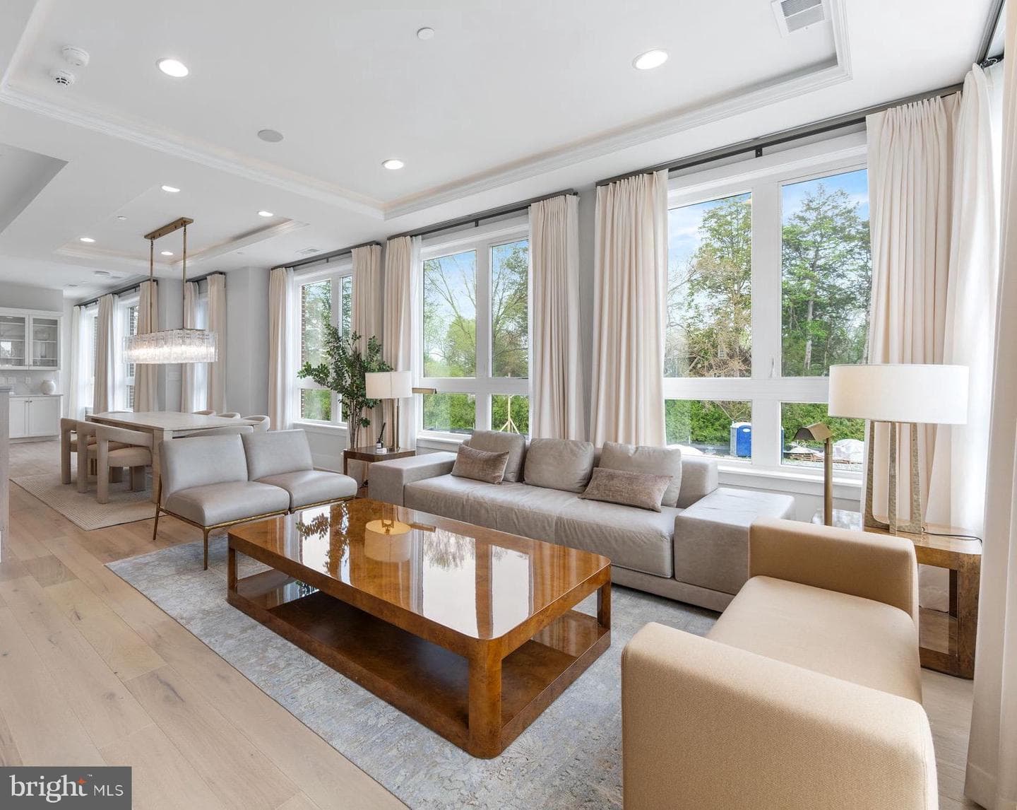 1622 Chain Bridge Road photo 14