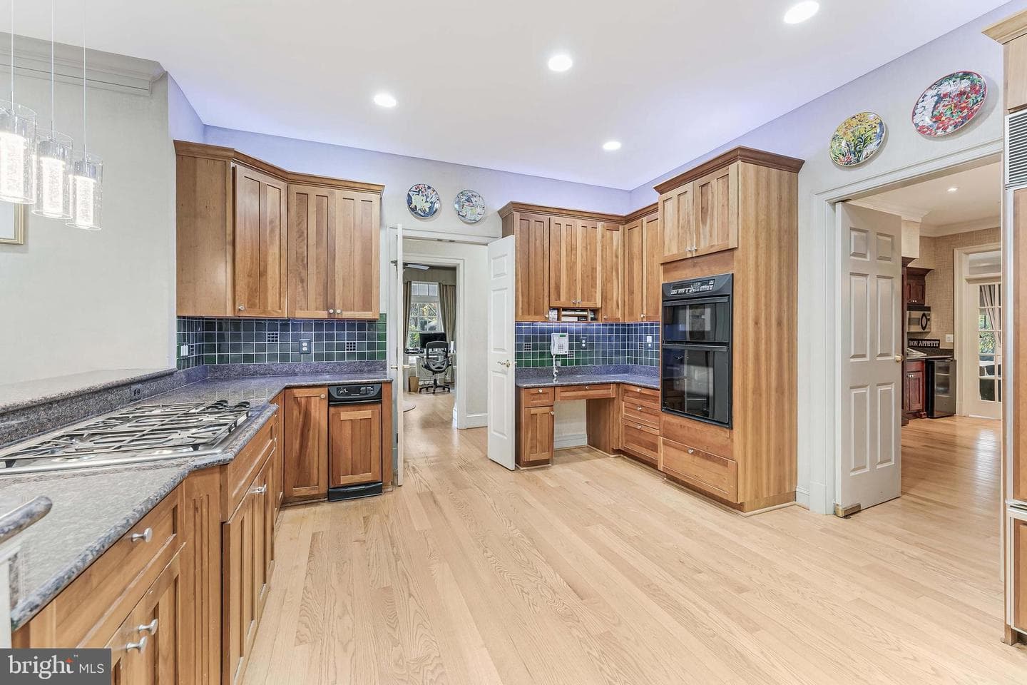 615 Kentland Drive photo 25