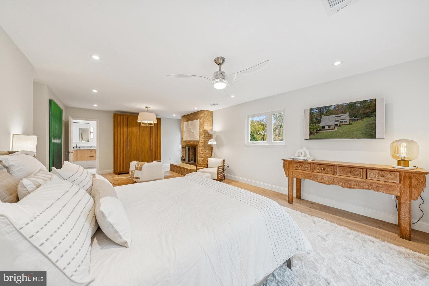 11000 Oakton Woods Way photo 44