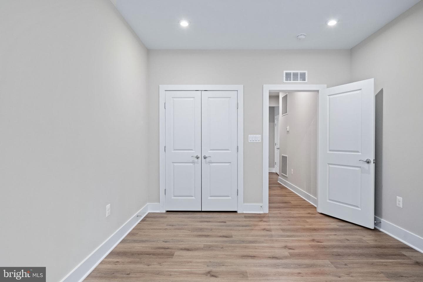 8761 Southern Oaks Place photo 92