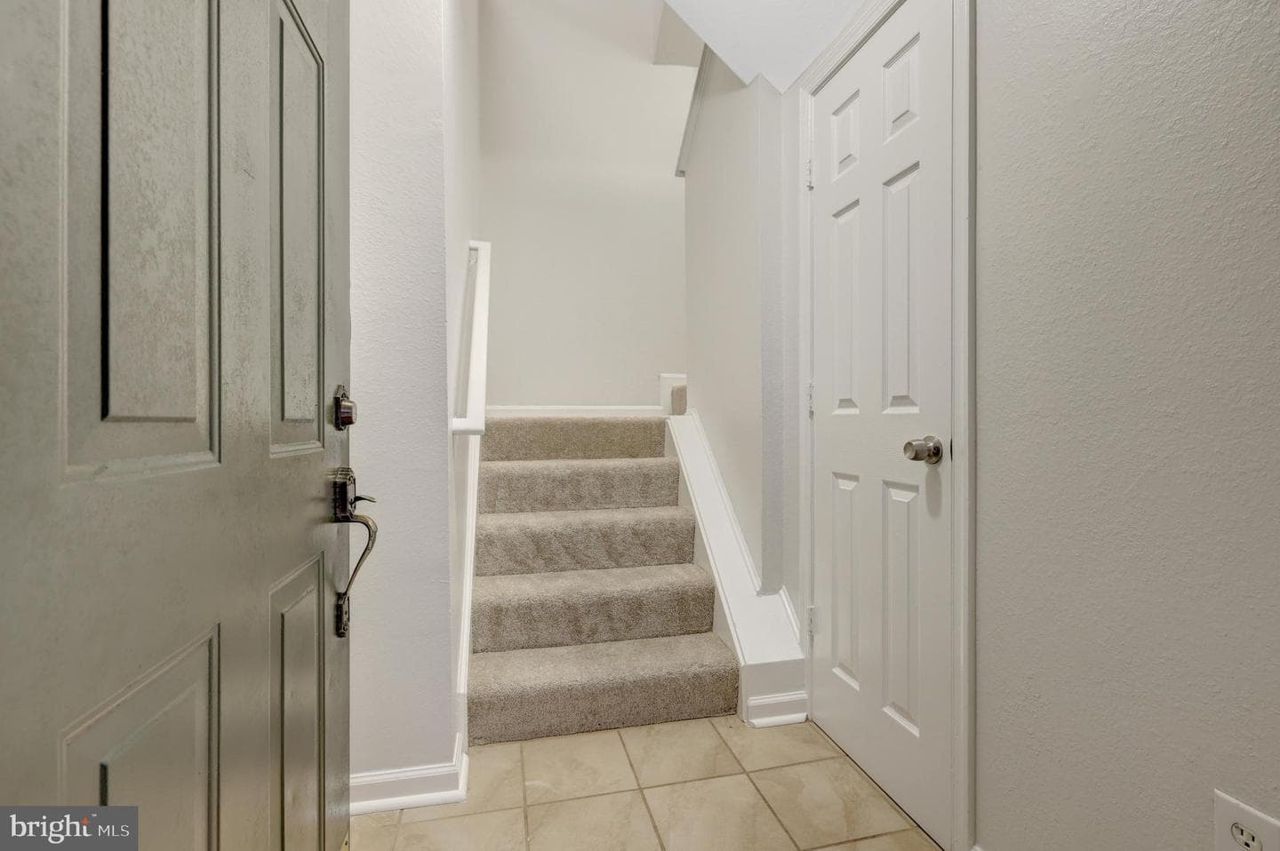 12737 Fair Briar Lane photo 3