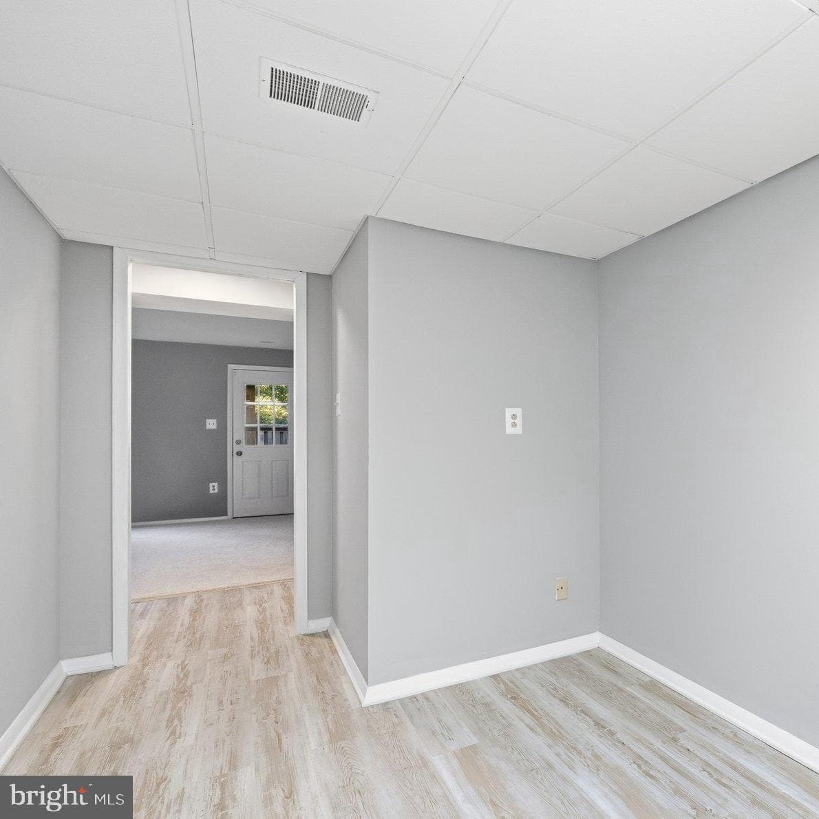 2838 Raymond Court photo 38