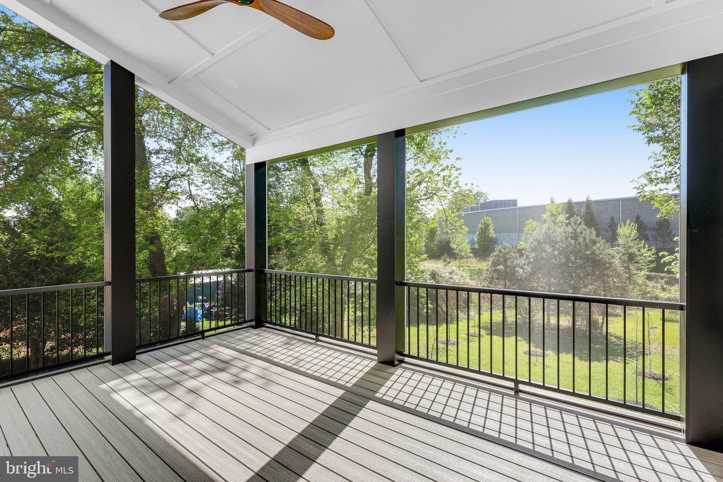 2129 Mckay Street photo 57