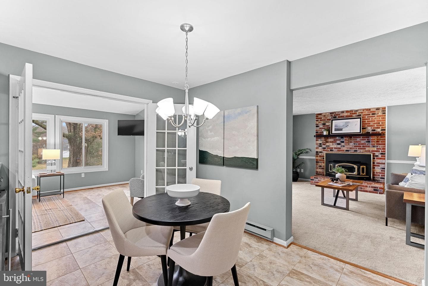 10207 Oxfordshire Road photo 24